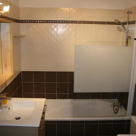 Apartment O Salins Hyeres